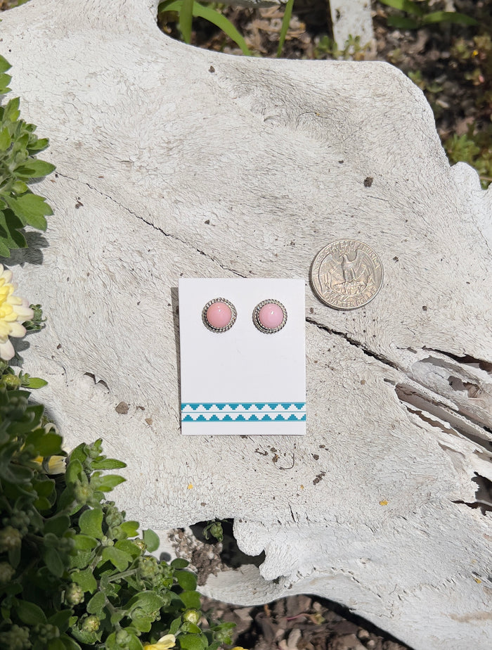 The Paisley Pink Conch Studs