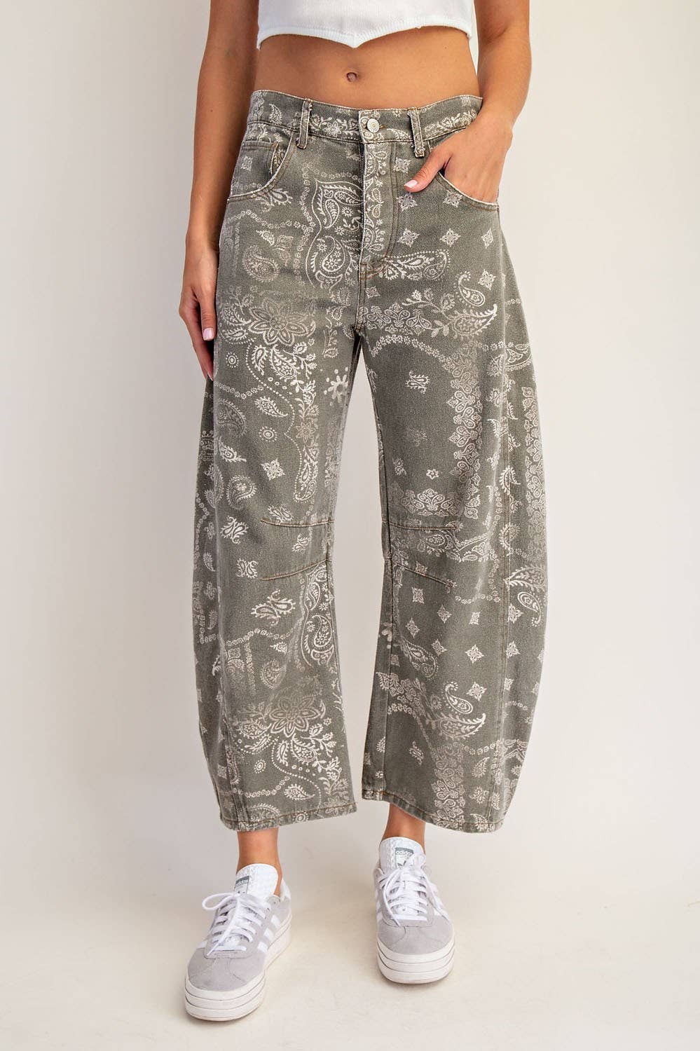 Mineral Washed Paisley Barrel Jeans