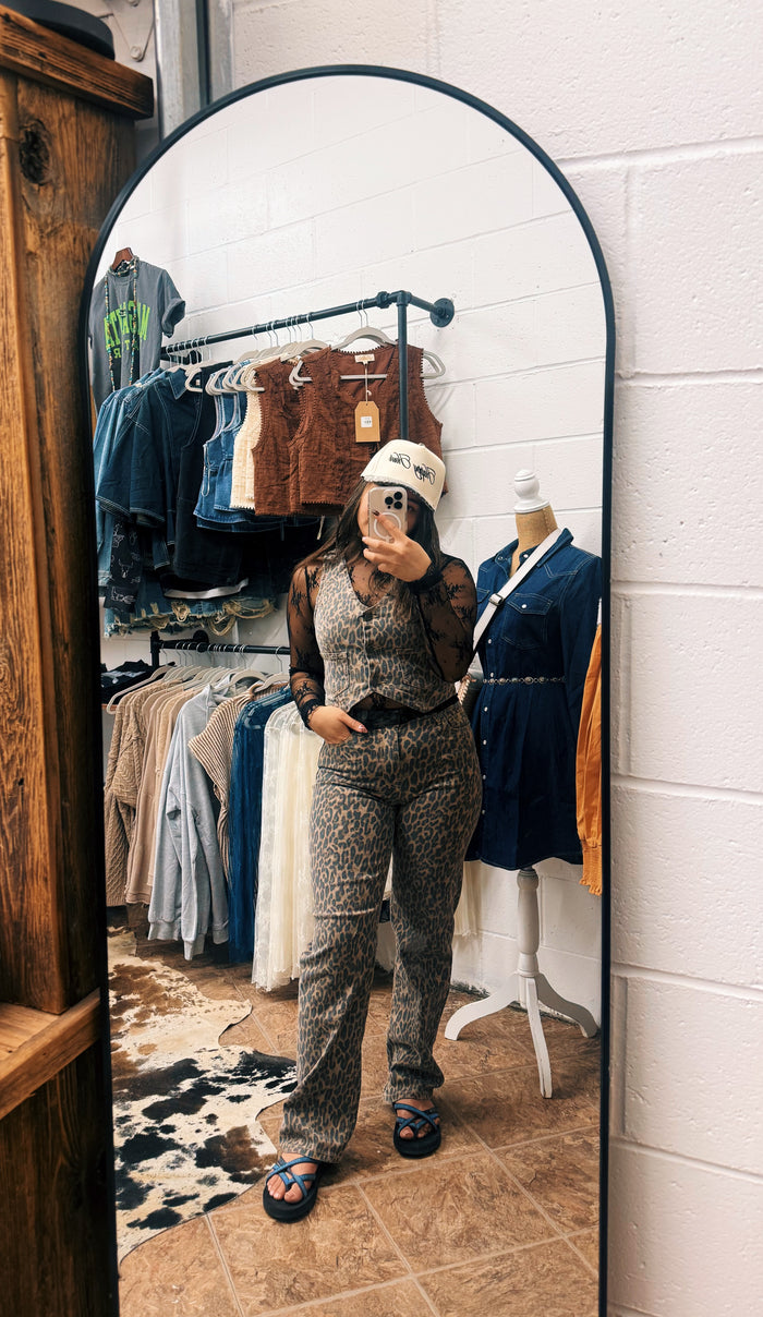 The Cece Cheetah straight leg jeans