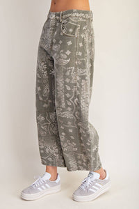 Mineral Washed Paisley Barrel Jeans