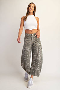 Mineral Washed Paisley Barrel Jeans