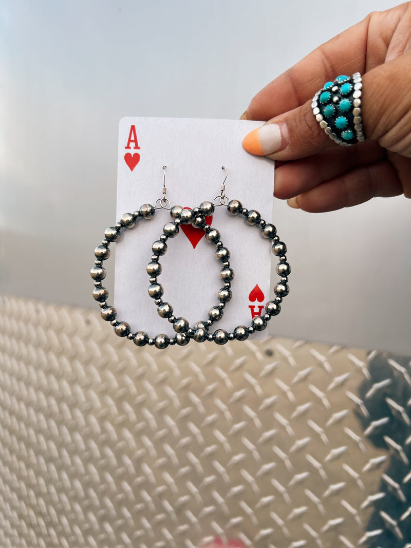 The 3mm & 6mm Alternating Silver Pearl Hoops