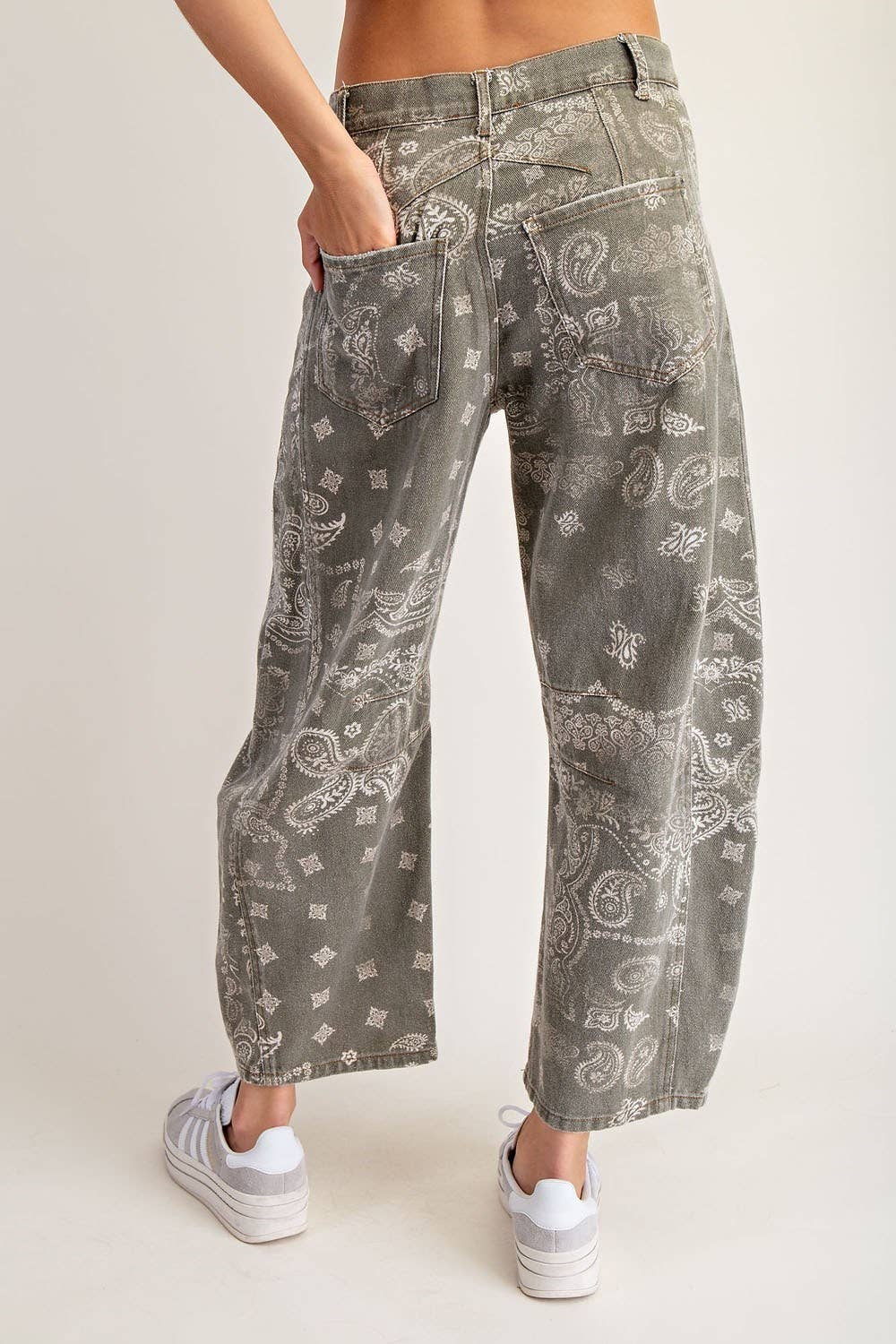 Mineral Washed Paisley Barrel Jeans