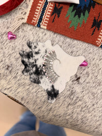 The Pink Conch Featherd  Ear Cuff