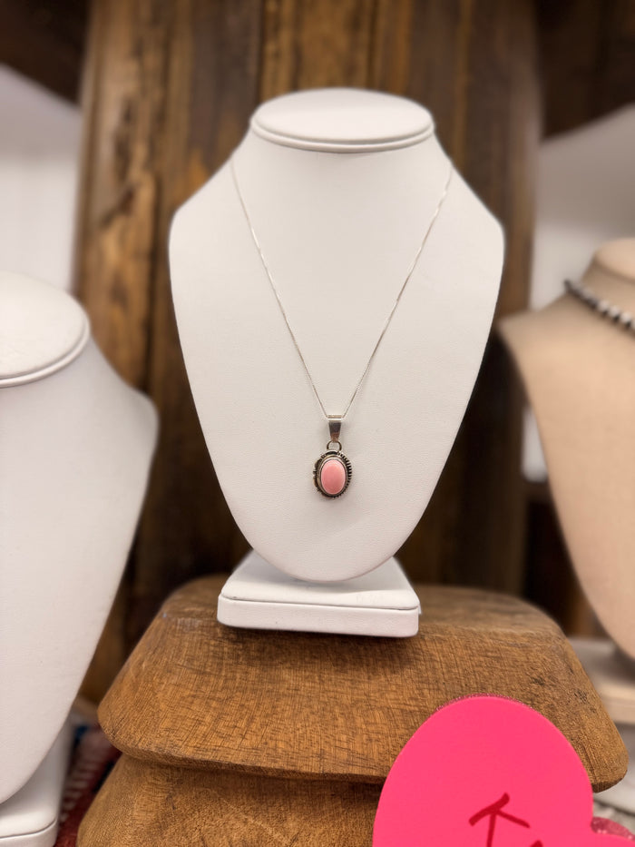 The Miley Pink Conch Necklace