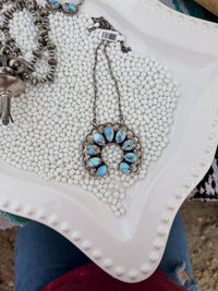 The Golden Hills Naja Necklace