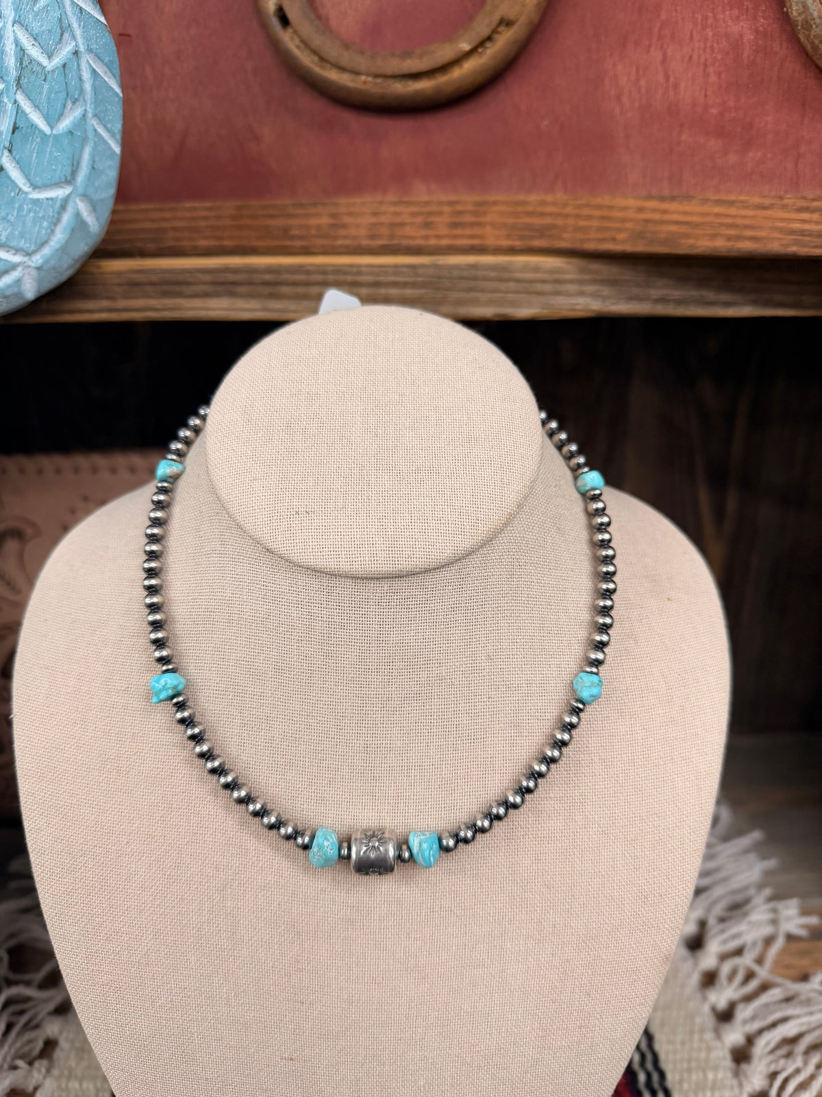 The Nevada Creek Turquoise chocker