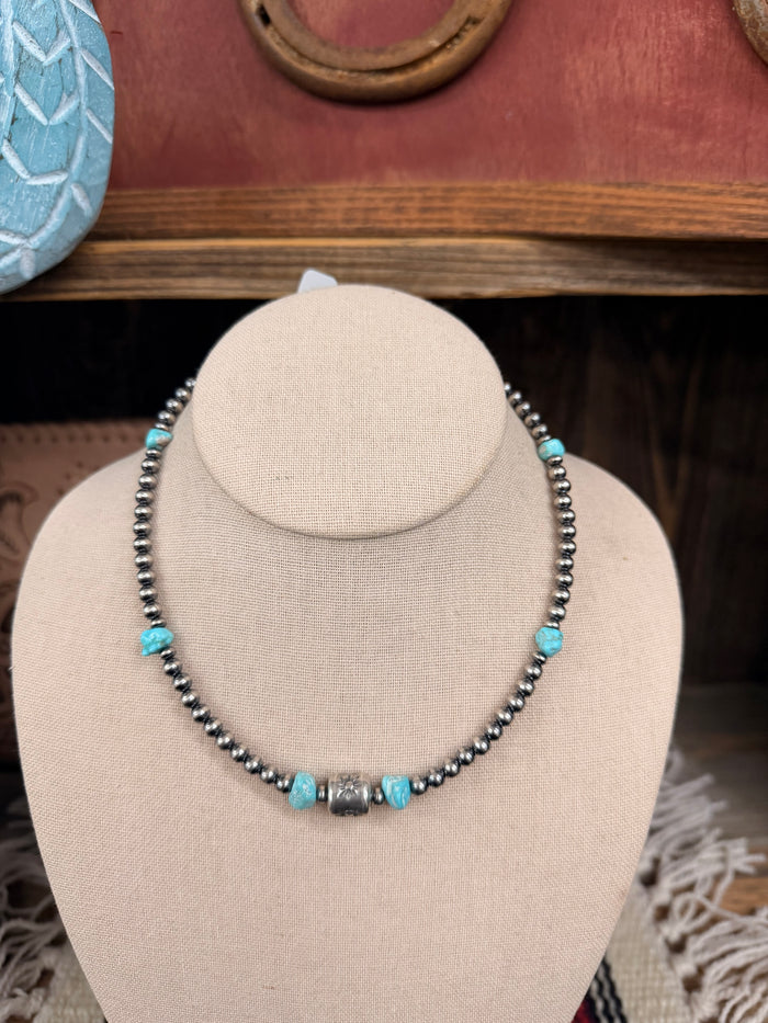 The Nevada Creek Turquoise chocker